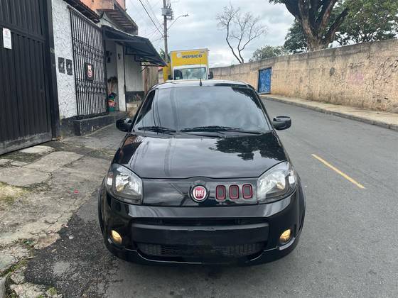 FIAT UNO 1.4 EVO SPORTING 8V FLEX 4P MANUAL FIAT UNO 1.4 EVO SPORTING 8V FLEX 4P MANUAL